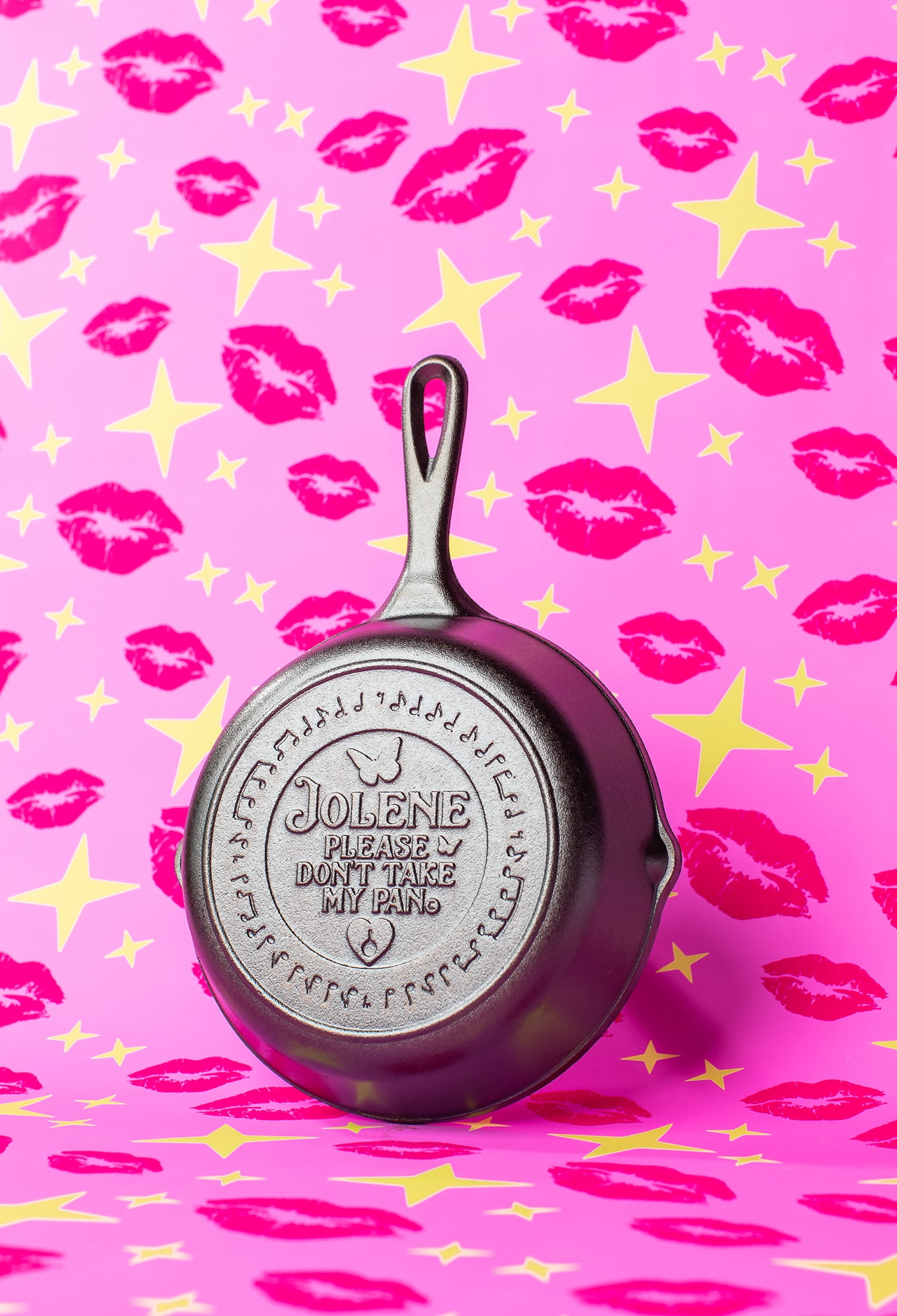 Lodge Cast Iron x Dolly Parton 8" Seasoned Jolene Skillet