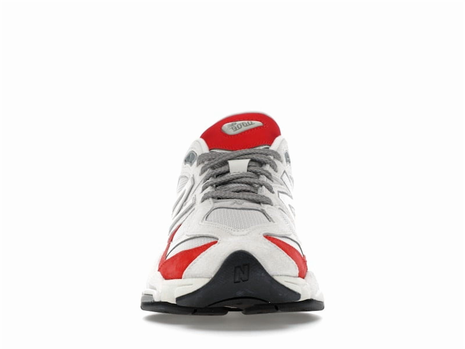 New Balance Men display picture 3