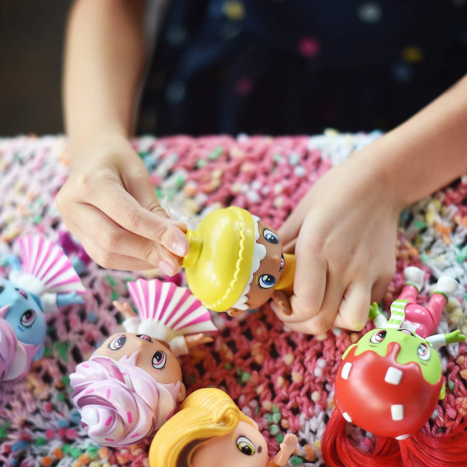 Sunny Days Entertainment DQ Lil' Blizzards Transform from