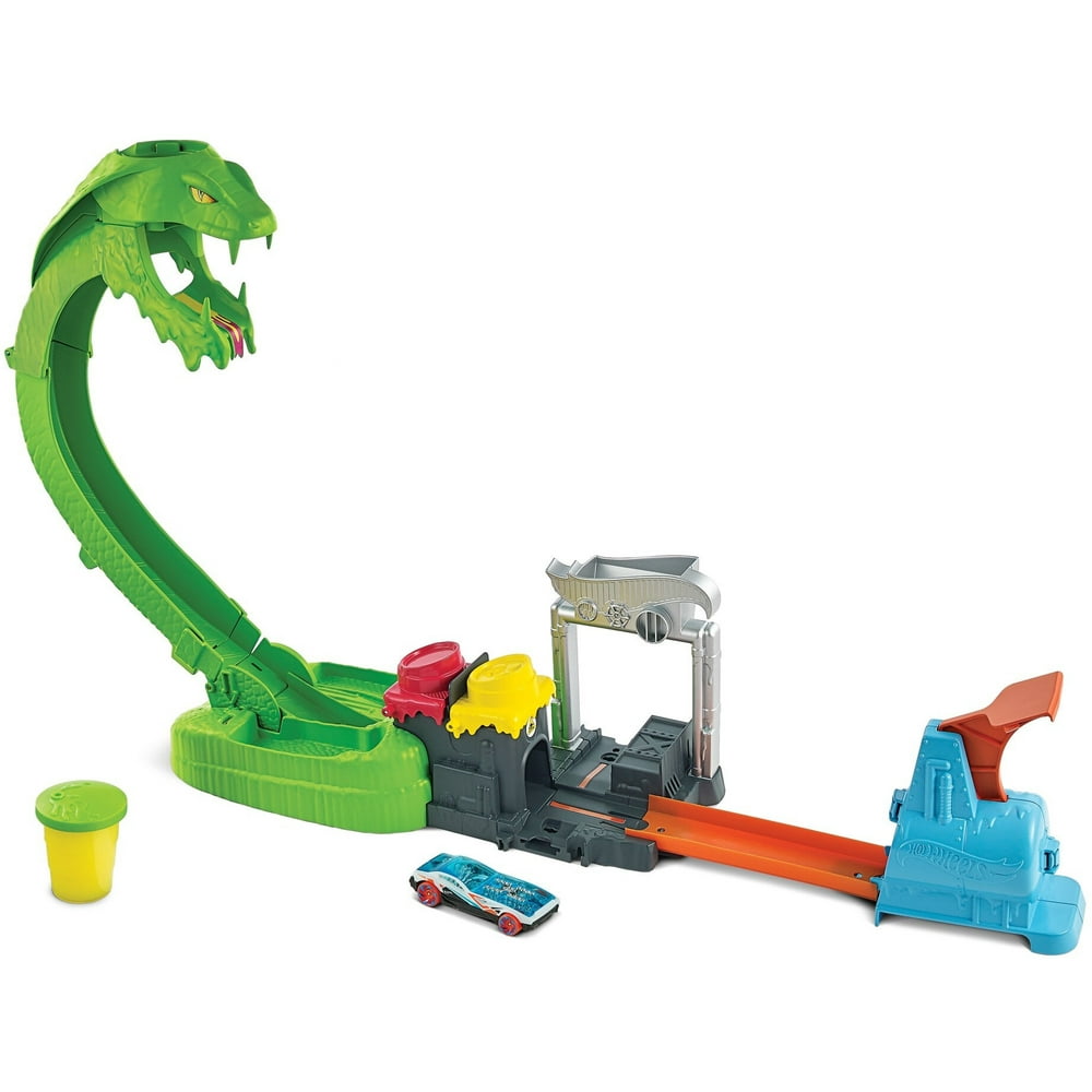 Hot Wheels Toxic Snake Strike Challenge Play Set With Slime For Kids 5