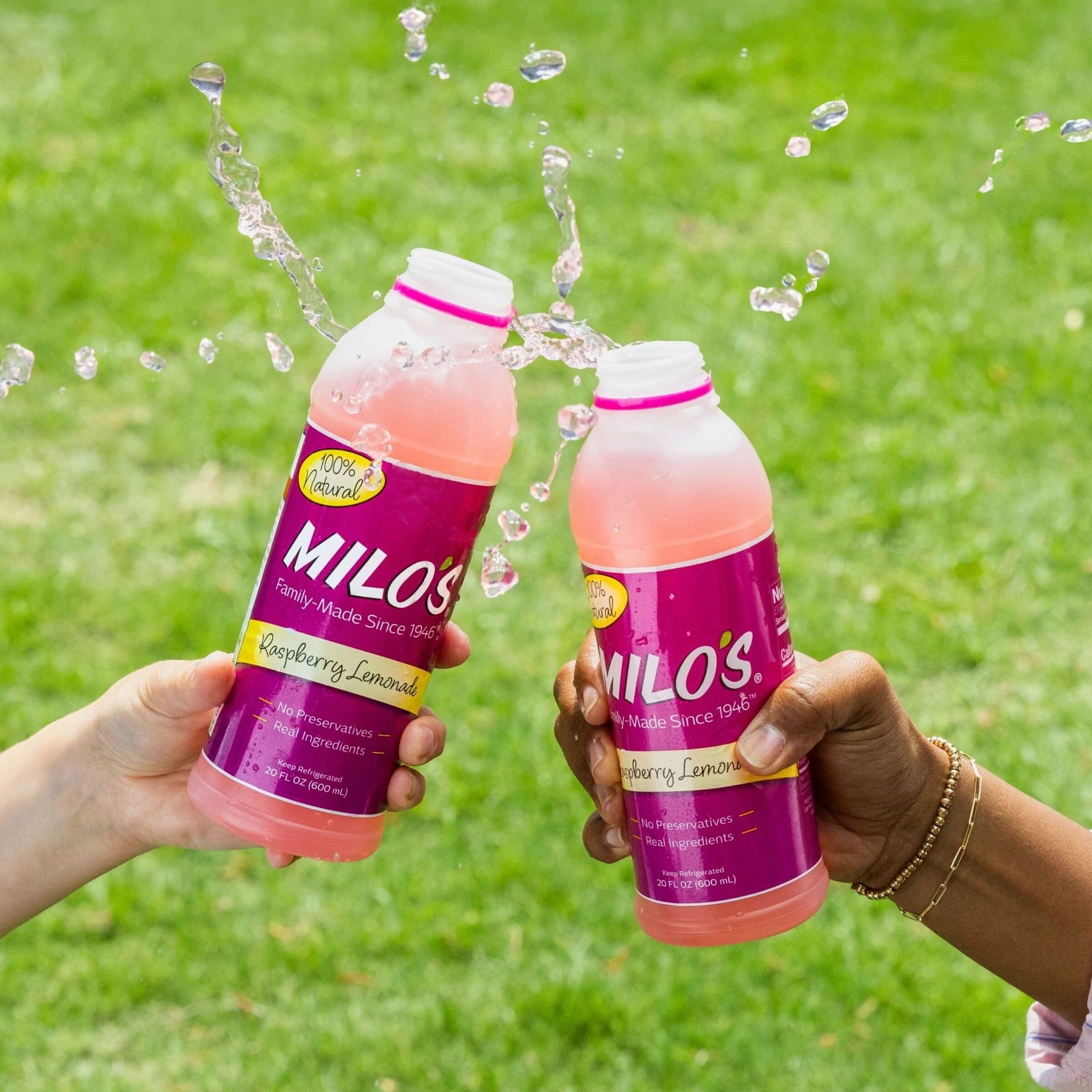 Milo's Raspberry Lemonade, Refrigerated Juice Drink, 20 fl oz Bottle, 100% Natural, No Preservatives, Made Fresh Daily