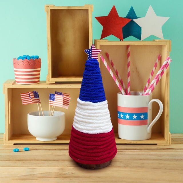 Adorno cónico patriótico para mesa con diseño de estrellas y rayas – Decoración roja, blanca y azul para el Día de la Independencia, ideal para estantes, repisas y centros de mesa en fiestas.