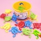 thumbnail image 4 of Juego de 12 ranas saltarinas de plástico para apretar con los dedos, juguete infantil (color aleatorio), 4 of 5