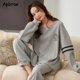 thumbnail image 1 of Conjunto de pijama de algodón para parejas, ropa de dormir de manga larga con cuello redondo y pantalones largos, para otoño e invierno, novedad, 1 of 4