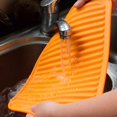 thumbnail image 4 of Bowl Mats, Raised Grain Drain Mat Waterproof Silicone Food Grade Drying Mat Kitchen Tools Drain Pad, 4 of 5