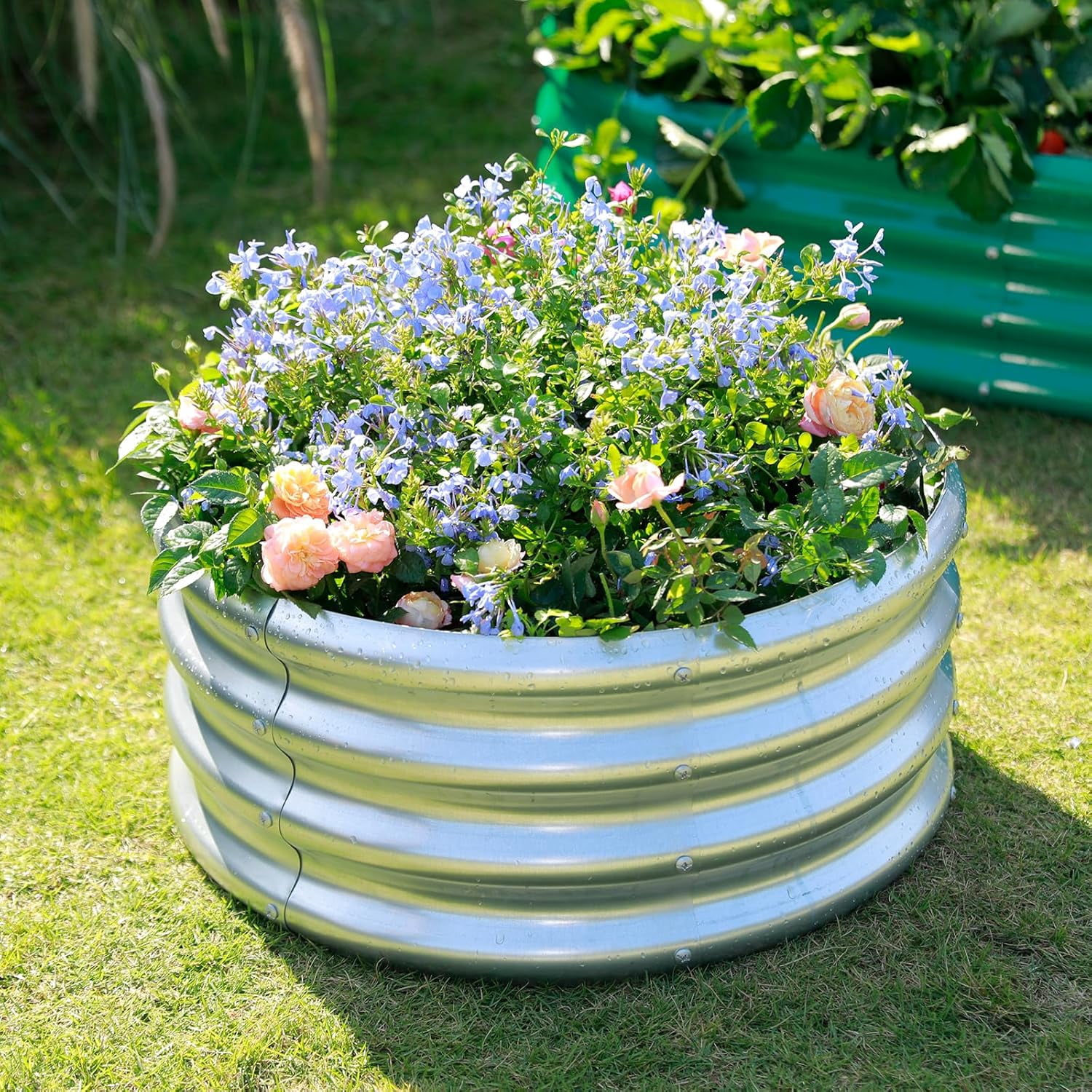 Land Guard 3 Pack 4x4x2ft Raised Round Garden Beds Outdoor, Easy Assembly Durable 2ft Tall Galvanized Metal Planter Box silvery