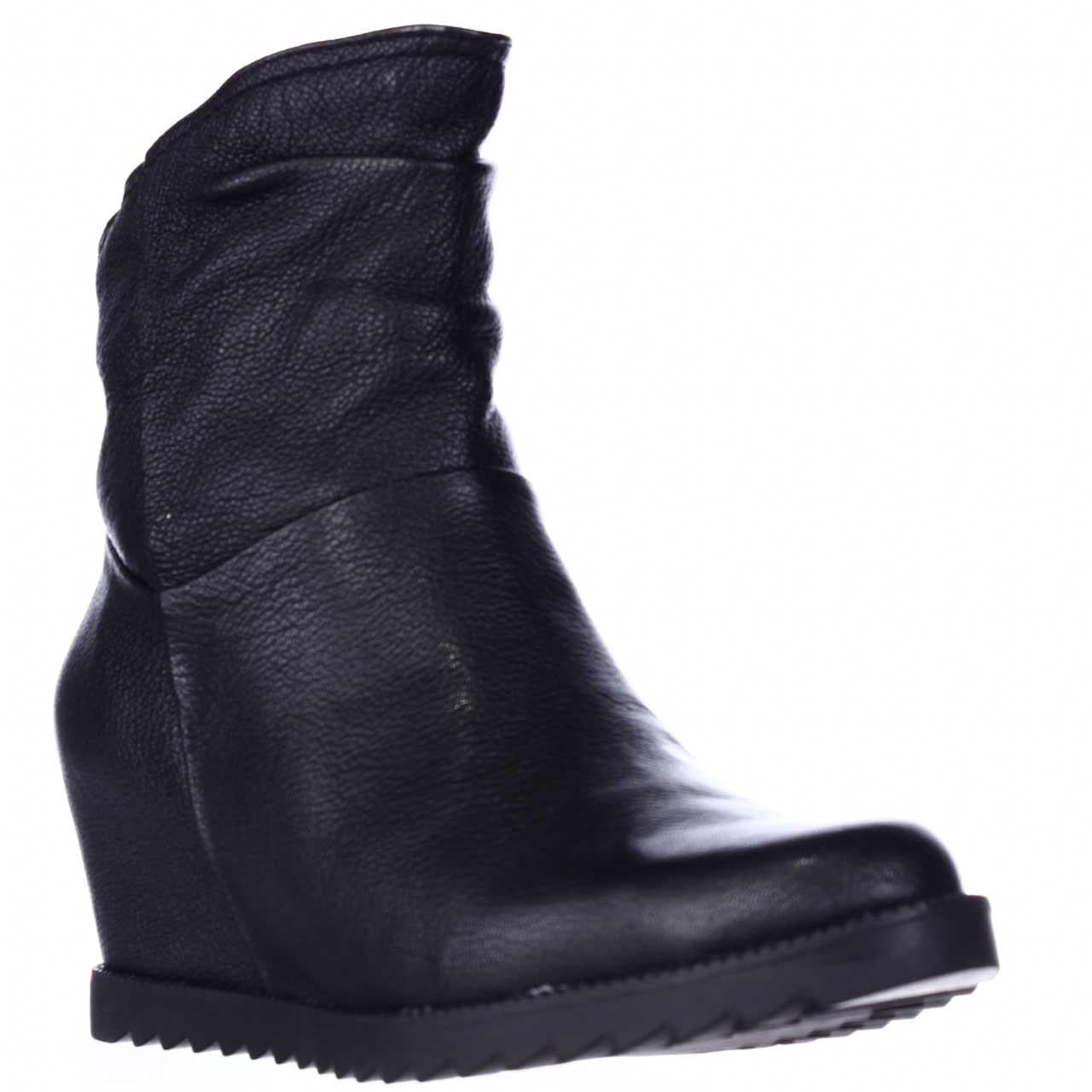 naturalizer wedge boots