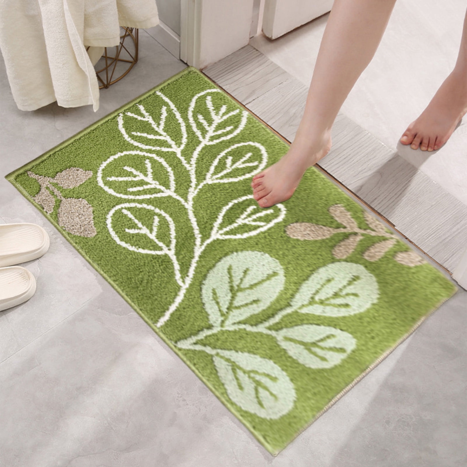 XEOVHV Green Leaf Non Slip Bathroom Rugs, Cute Plant Absorbent Bath Mat, Funny Botanical Floor Bathmat Washable Small Bath Matt Bathroom Decor-16''x24''