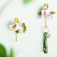 thumbnail image 4 of ABPETE 3 Pcs Resin Flower Wall Hooks Creative Flower Wall Mounted Hooks for Hanging Coat Hat Towel Bag Key Hooks Living Room Bathroom Vintage Wall Decor, 4 of 10