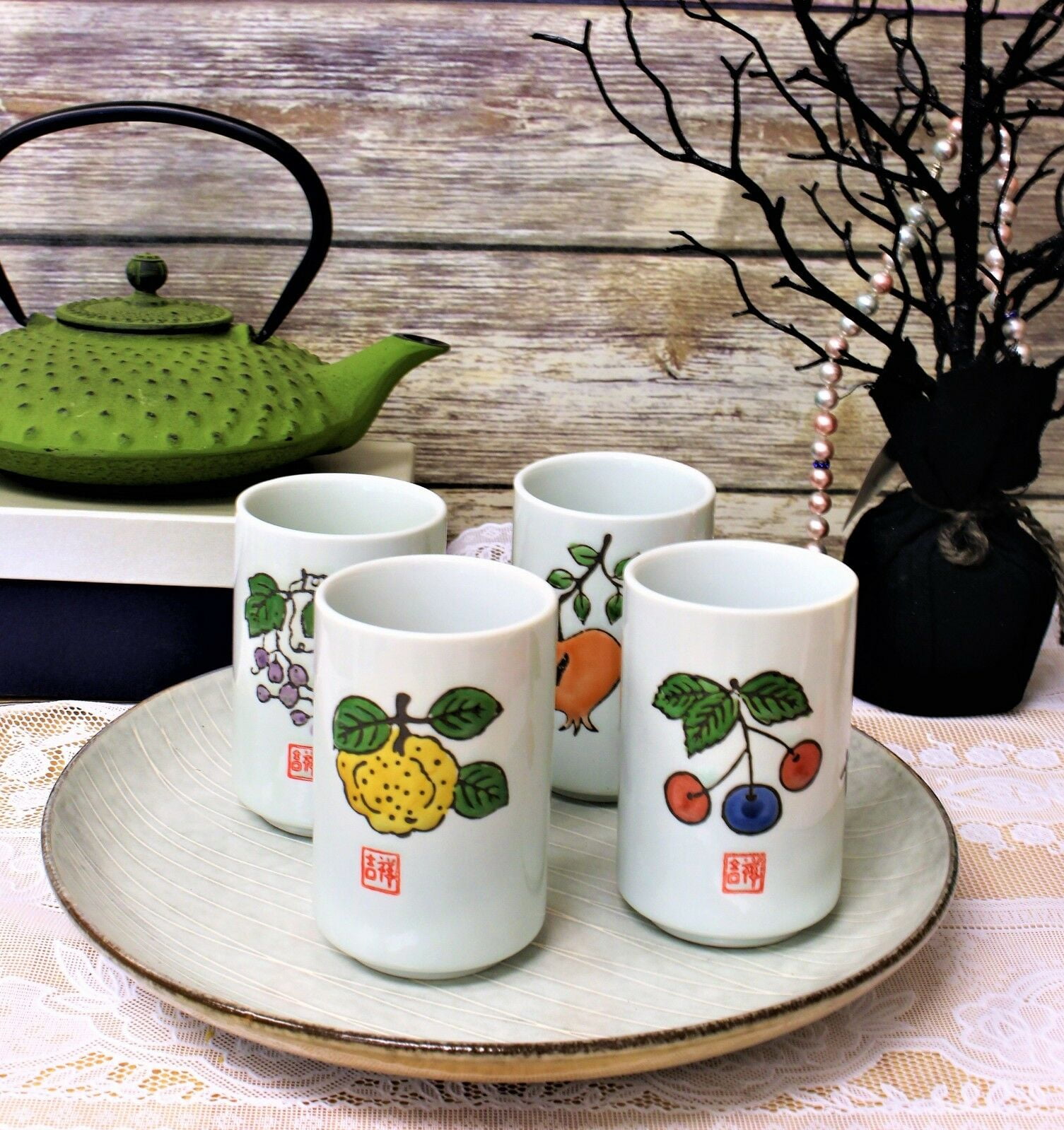 Set of 4 カップ Japanese Porcelain Ceramic Teacup Set Seasonal Fruit Design 8-Ounce F15637
