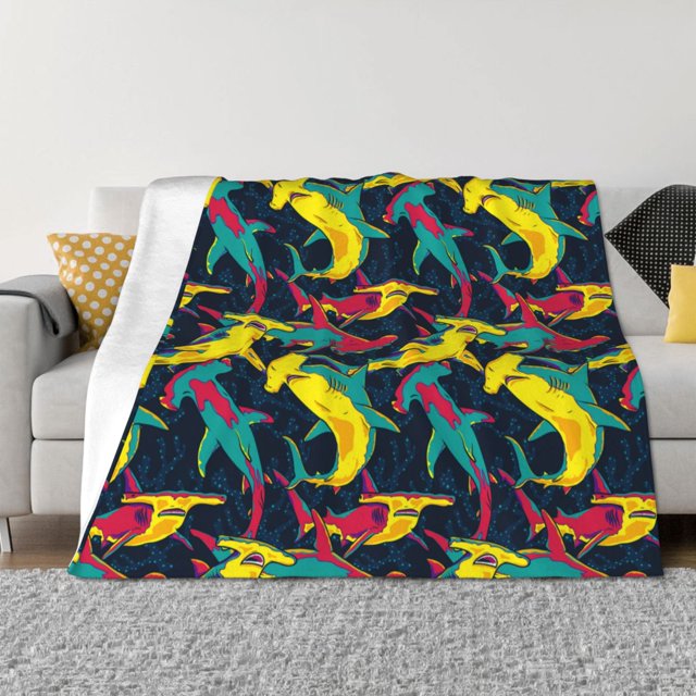 Fotbe Colorful Sharks Manta de Franela con Estampado, Manta Ultrasuave para Cama, Sofá, Auto, Hipoalergénica y Antibolitas-60"x50"