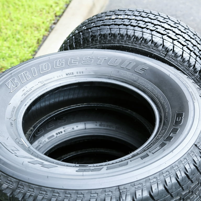 Bridgestone Dueler H/T 840 Tire, 265/65R17 110S, All Season
