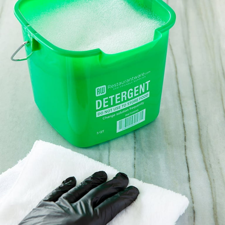RW Clean 3 qt Square Green Plastic Cleaning Bucket - with Stainless Steel Handle - 7 inch x 6 3/4 inch x 6 inch - 1 Count Box