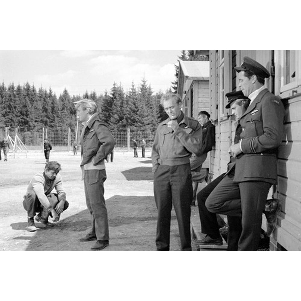 James Garner, Charles Bronson, James Coburn, David McCallum, Gordon