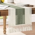 thumbnail image 1 of Tapete de mesa ZeeMart, estilo macramé, bicolor, 36 x 120 cm, verde y marfil, 1 of 4