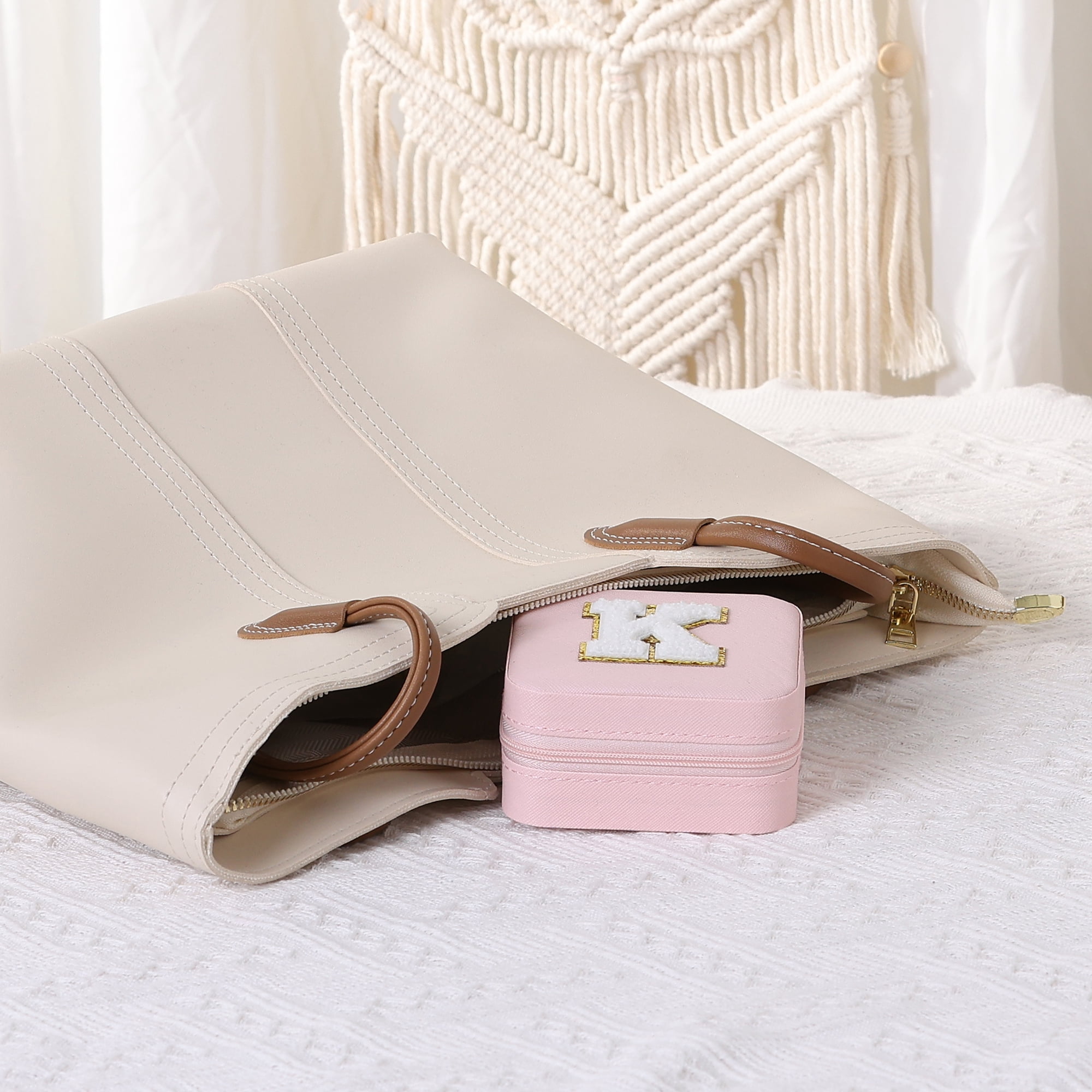 Unique Bargains Jewelry Boxes with Mirror Mini Portable PU Leather Jewelry Organizer Case Pink Letter K
