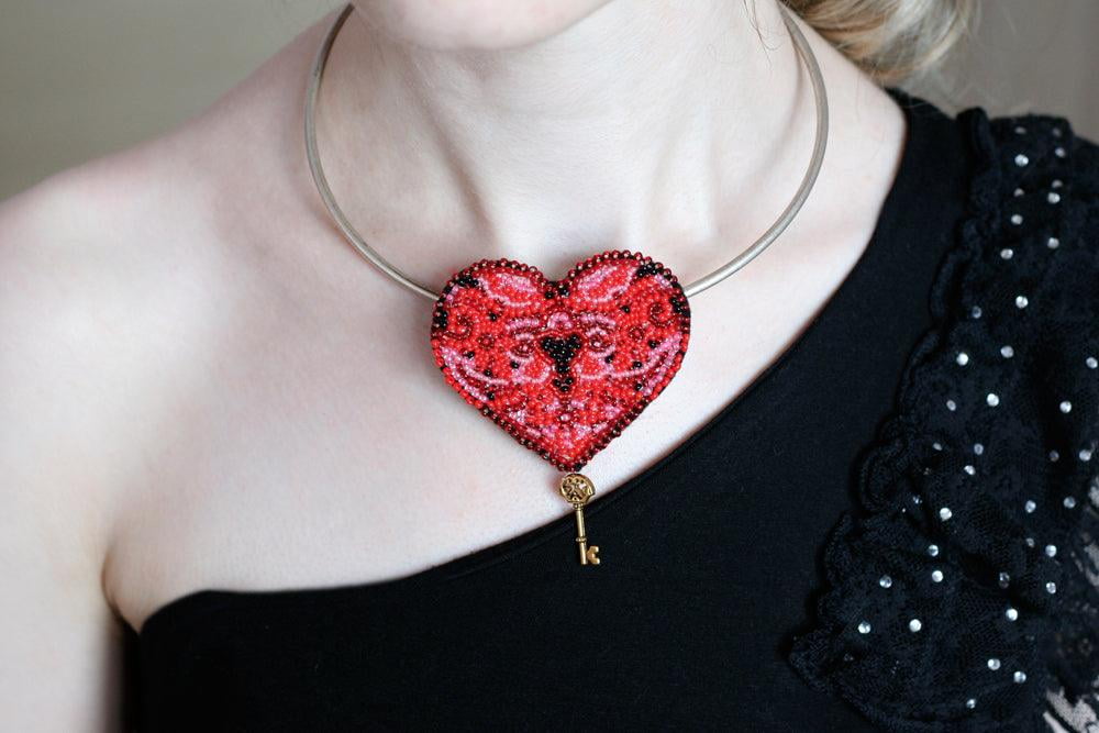 Beading Decoration - The key to the heart-1 AD-008