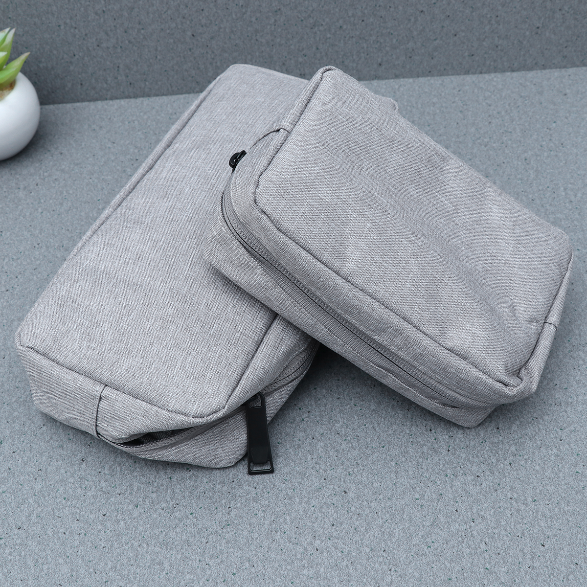 2pcs Digital Accessories Storage Bag Electronics Protection Pouch Organizer for Charger USB Cable Earphone (Grey, Large Size+Small Size) - image 3 of 6