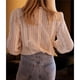 thumbnail image 4 of Blusas de Larga para Mujer, con Encaje Festoneado y Ojales, Cuello en V, Informales, Holgadas, A . Albaricoque S, 4 of 9