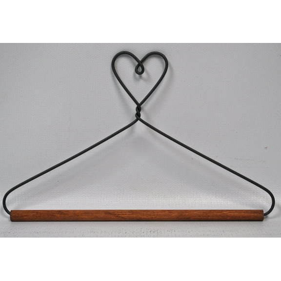 Classic Motifs 7.5 Inch Heart Craft Holder