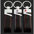 thumbnail image 2 of Llavero con logo Audi sLine en cuero auténtico de fibra de carbono, 2 of 3