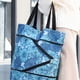 thumbnail image 2 of Kearding Compre con facilidad usando una bolsa de compras plegable Amplio espacio y resistente bolsa de compras multifunción Almacenamiento y organización del hogar Mickey Flor Negra, 2 of 6