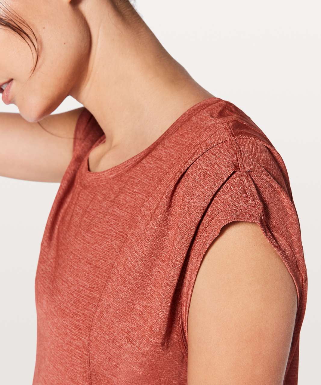 Lululemon gait shop keeper