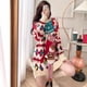 thumbnail image 3 of Suéter navideño coreano de otoño e invierno nuevo, lindo suéter de punto con decoración de muñeca, jersey de cuello redondo holgado informal de estilo perezoso para mujer, 3 of 5