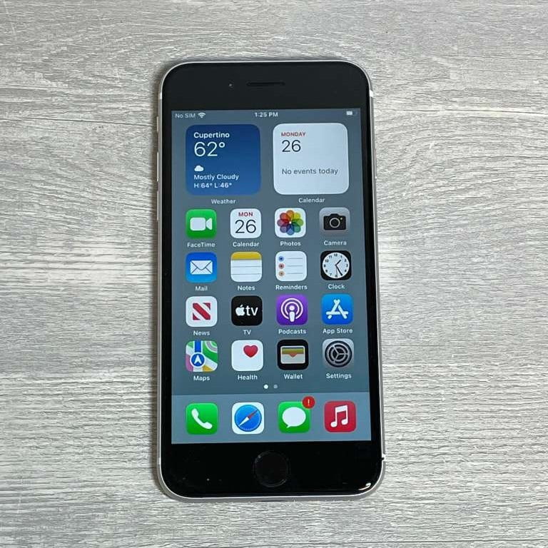 Apple iPhone SE 64GB White, A2275 MHFK3LL/A, 4-in Retina Display