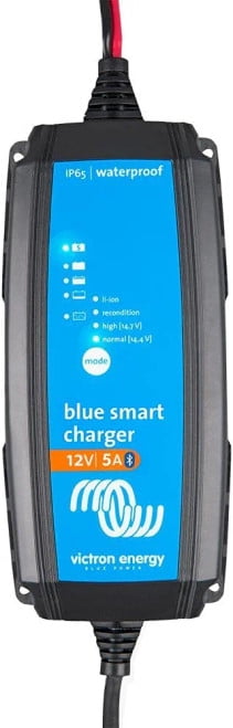 1PK Victron BPC120531104R Blue Smart IP65 Charger 12/5(1) 120V NEMA 1-15P Retail