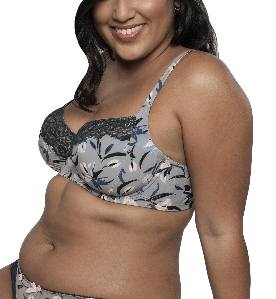 Curvy Bikini Pics