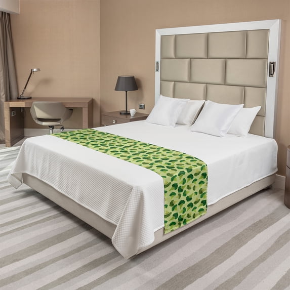 Vegetable Bed Runner, Repeating Healthy Food Graphic with Organic Broccoli Pattern, Decorative Accent Bedding Scarf for Hotels Homes and Guestrooms, King, Green Pale Green, by Ambesonne