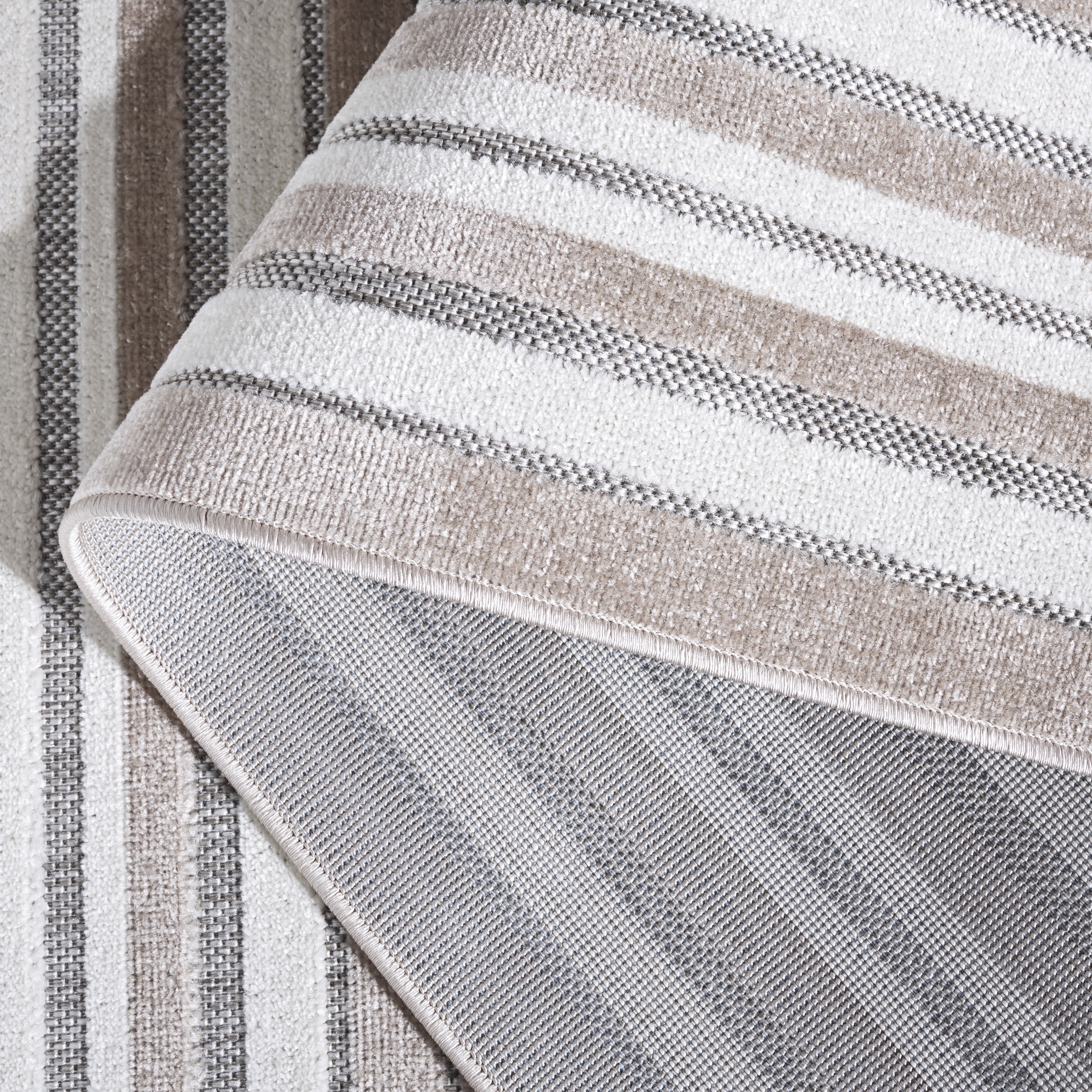 SAFAVIEH Cabana Henry Striped Indoor/Outdoor Area Rug, Beige/Ivory, 9' x 12'