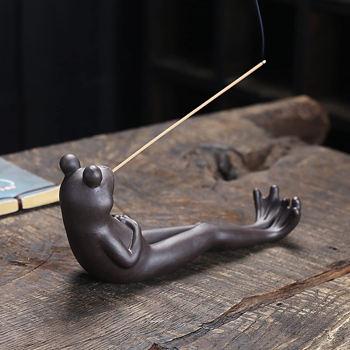 Frog Incense Stick Holder - Ceramic Insence Burner Ash Catcher, Insense Stand with 45 Sandalwood Sticks, Ornament for Aromatherapy/Yoga/Meditation/Home Living Room Office Decor
