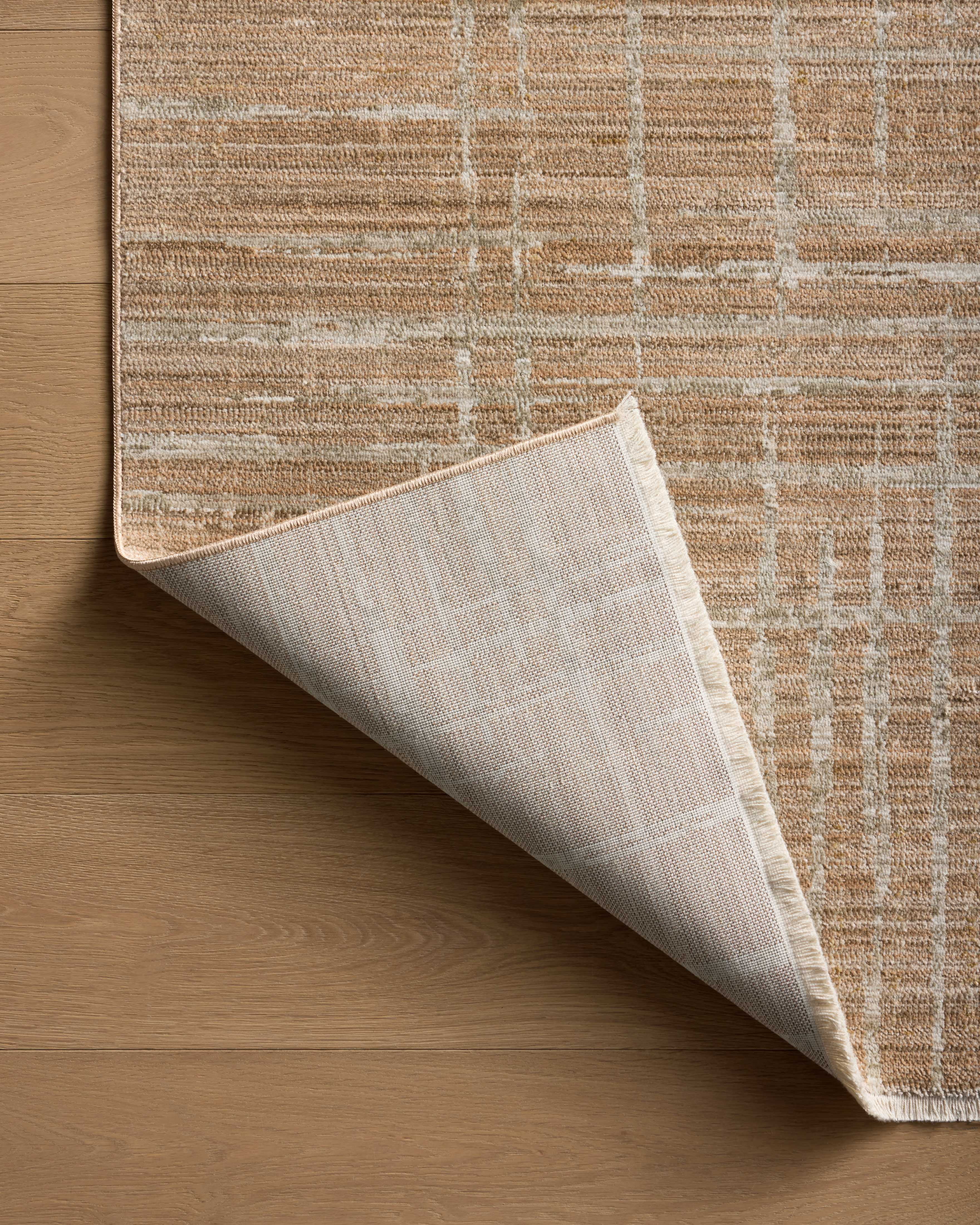 Loloi Wade Clay / Silver 5'-3" x 7'-9" Area Rug