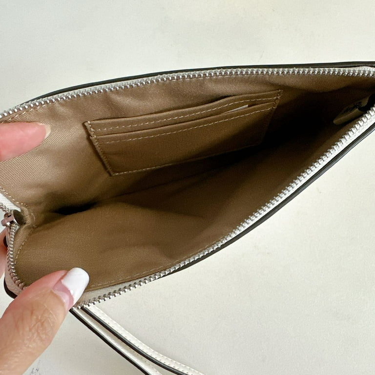 Coach CR392 Large Corner Zip Wristlet IN Chalk - Walmart.com