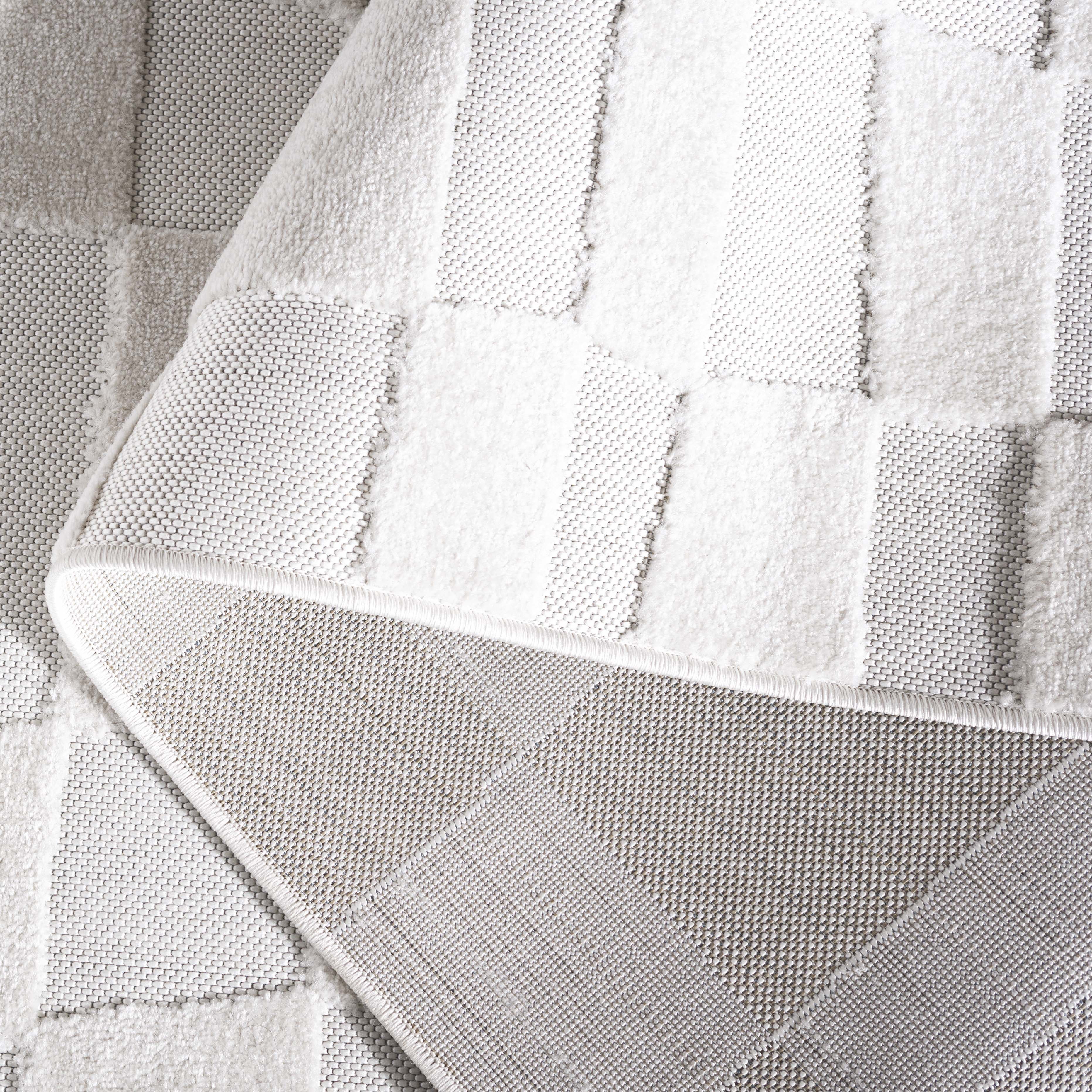 SAFAVIEH Stella Bertha Checkered Indoor/Outdoor Area Rug, Ivory, 8'2" x 10'