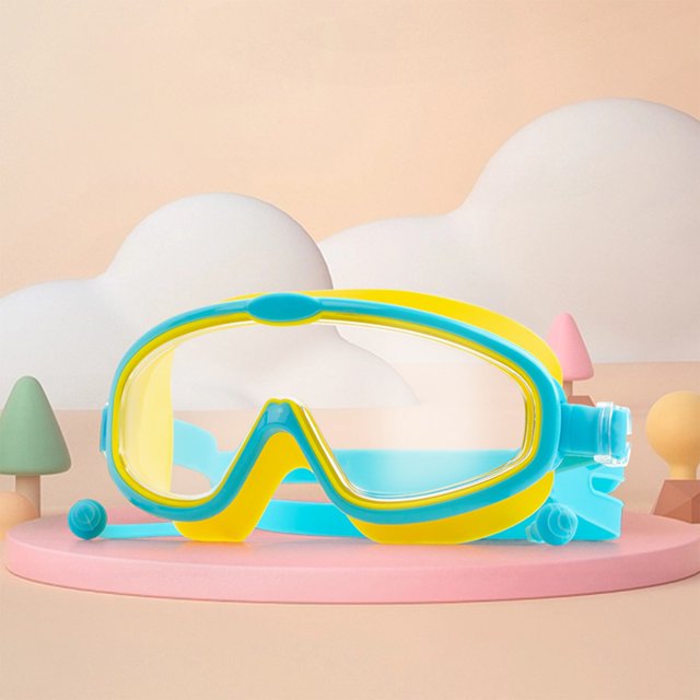 mfyjkho Gafas de natación impermeables y antivaho, montura grande, correa ajustable, multicolor, 14 x 6 cm, 1 unidad, para clases de natación y actividades acuáticas.