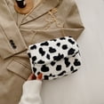thumbnail image 1 of Bolso de hombro informal de felpa de Color sólido para mujer Ehuebsd bandolera pequeña cuadrada de viaje con cadena Simple novedad Otoño e Invierno, 1 of 7
