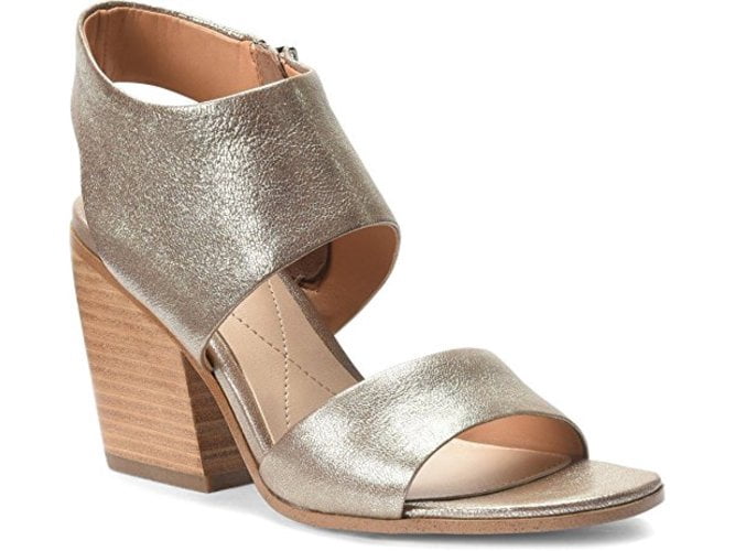 isola genesis sandal