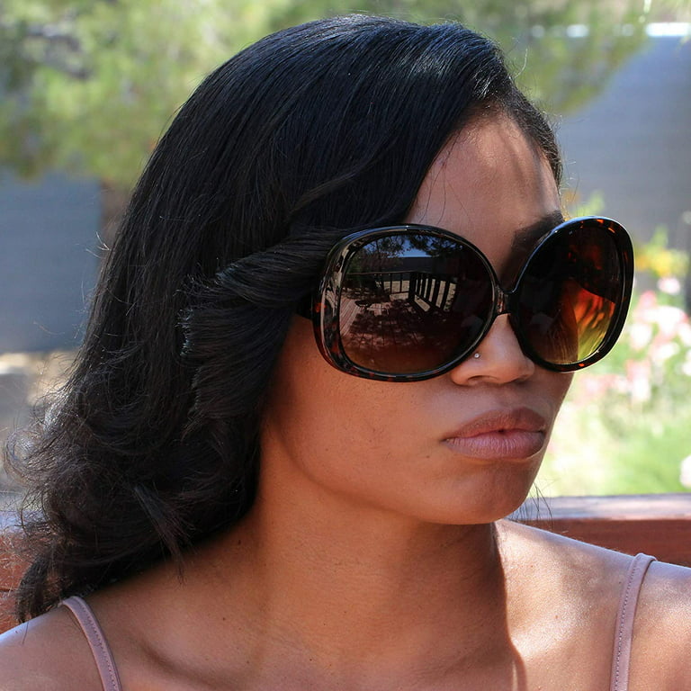 Oversized Jackie O Round Dark Lens Sunglasses