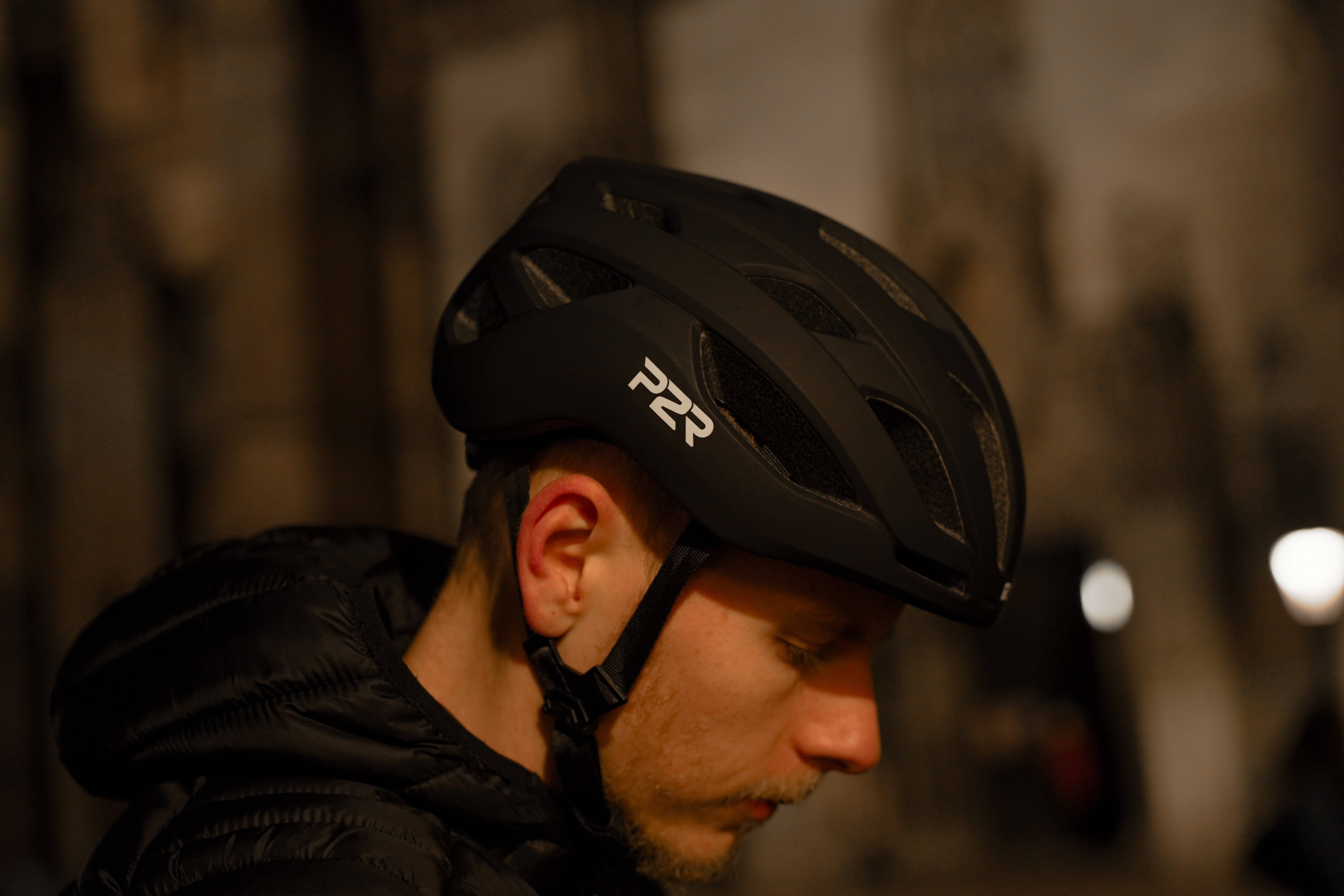 P2R Adult Road Bike Helmet with MIPS & USB Rear LED Light, Black (52-55CM)
