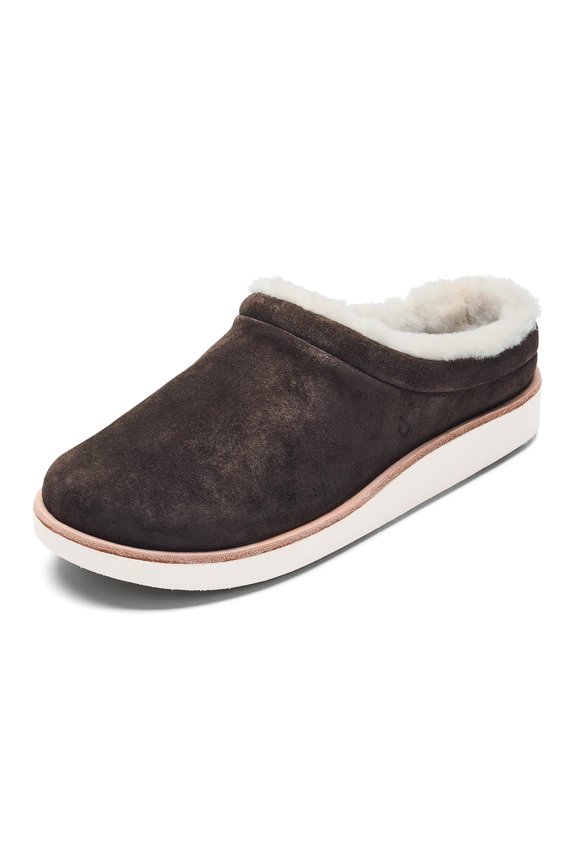 Mani Shearling Slippers, Premium Nubuck Leather, Plush Wool Lining, Wet Grip Rubber Outsole, Puka Golden Sand, Women's Size 10, A7852388