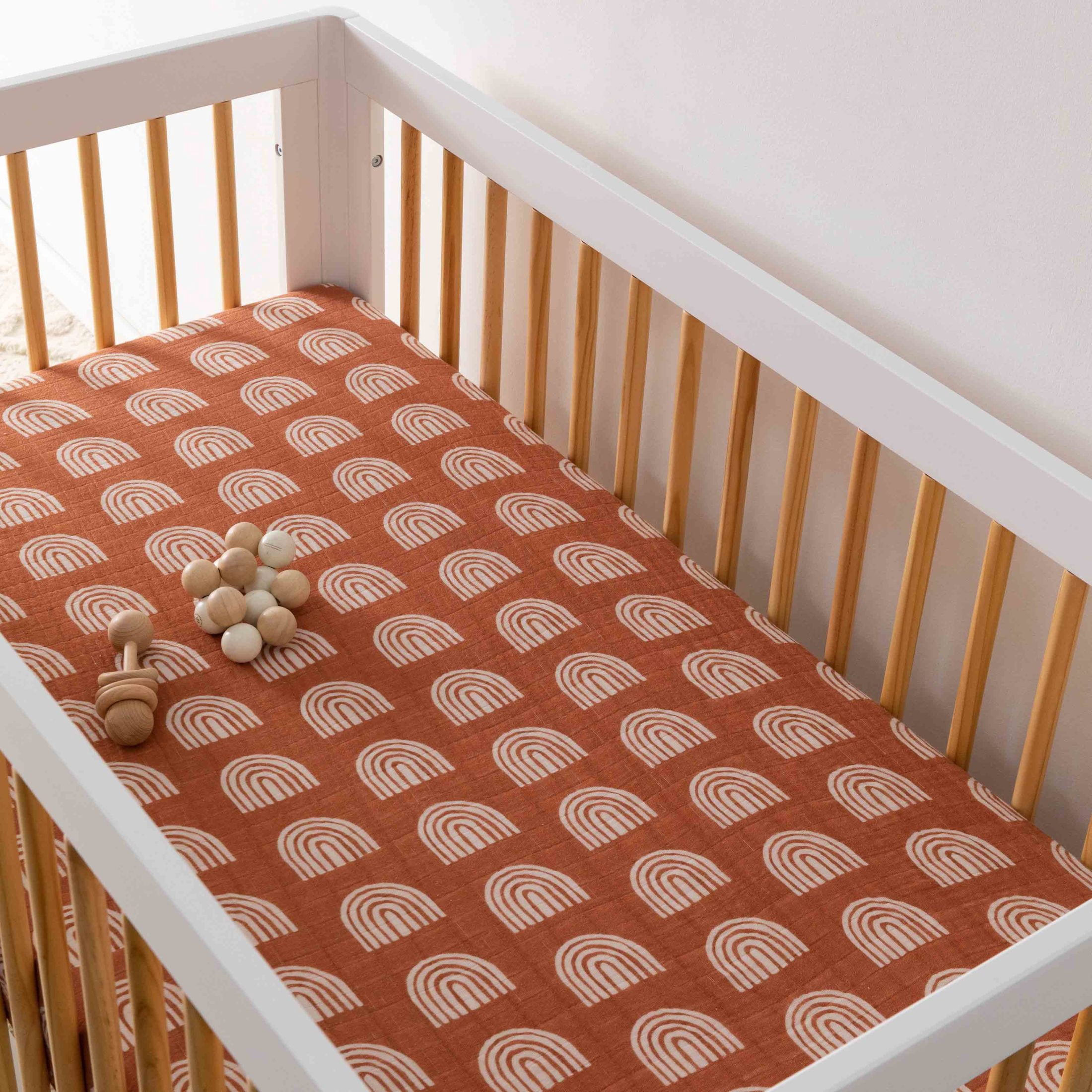 Babyletto Crib Sheet in GOTS Certified Organic Muslin Cotton