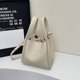 thumbnail image 3 of Mujeres PU Bucket Bag Fashion Bolso de hombro Gran capacidad Bag Sleek Sling Correa ajustable Bolsa Crossbody Bolsa de viaje al aire libre, 3 of 9