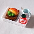 thumbnail image 1 of Decoraciones en Miniatura con Bandeja CUTICAT para Juguetes Hamburguesa Vegetariana 1:12, 1 of 8