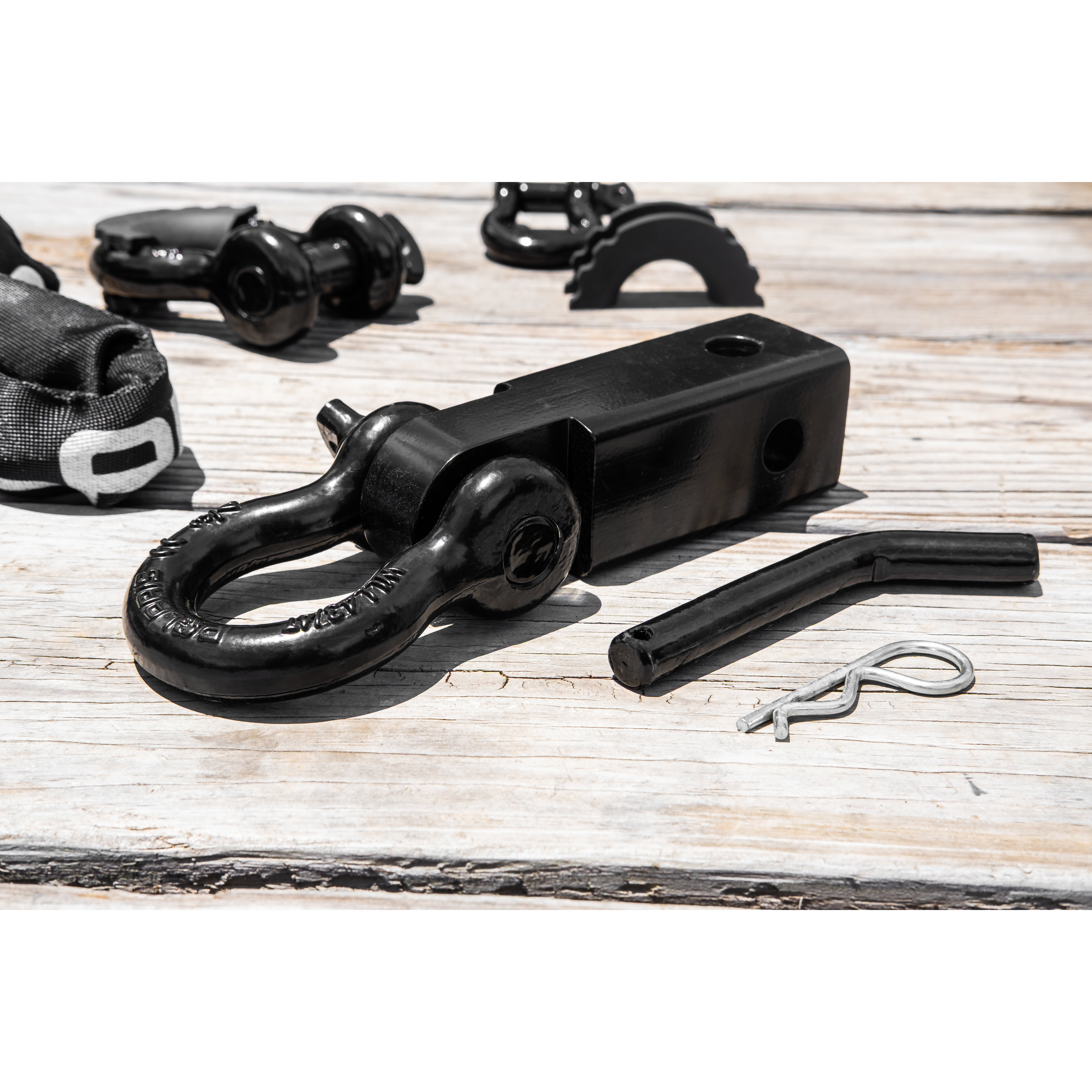 POLARIS Receiver Hitch, D-Ring Shackle, 7,750 lbs Load Capacity, 26,000 lbs Break Strength with Secure Screw Pin, Mounts to 2" Receiver Hitches, Towing Accessories for Trucks, Jeep, SxS, UTVs & More