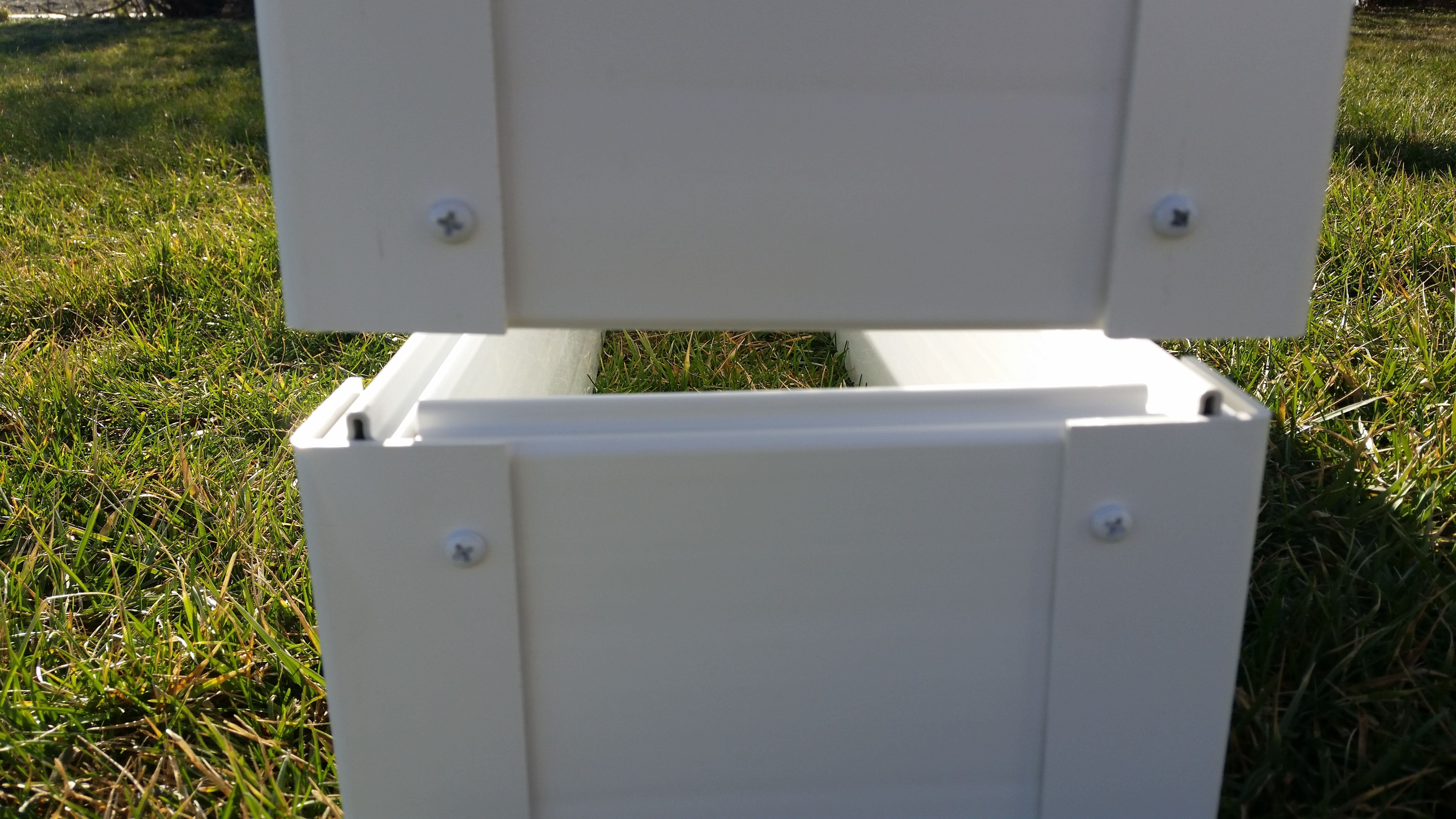 Handy Bed Mini raised garden bed