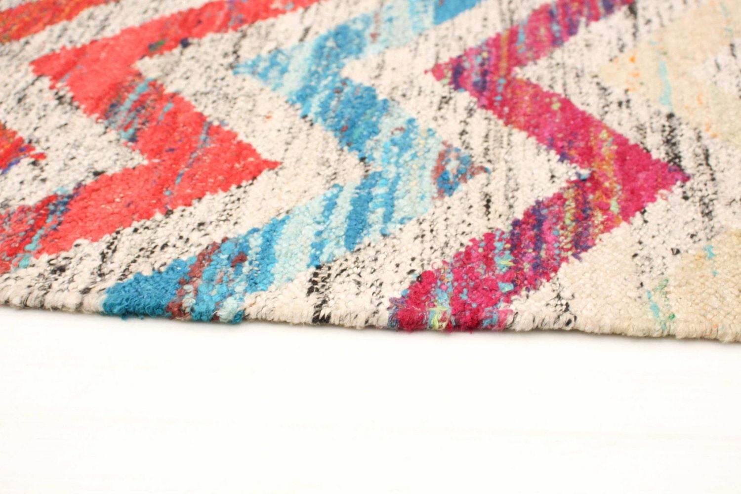 ECARPETGALLERY 5'2" x 7'2" Flat-weaves & Kilims Sari Silk Hand Made Area Rug for Living Room, Dining Room and Bedroom in Ivory