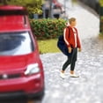 thumbnail image 3 of Mini 1:64 Diorama de personaje pintado Figura deportiva Muñeca Carretera Edificio Escenario bolsa de gimnasia hombre naranja, 3 of 9